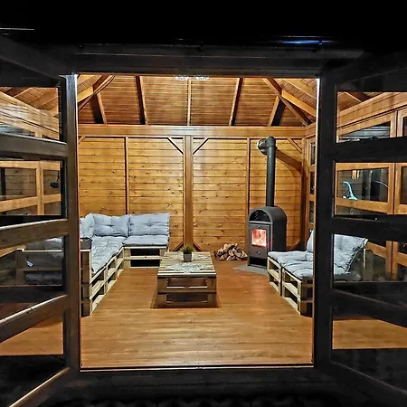 Lesna Osada Przy Suntago Park ホリデーパーク *