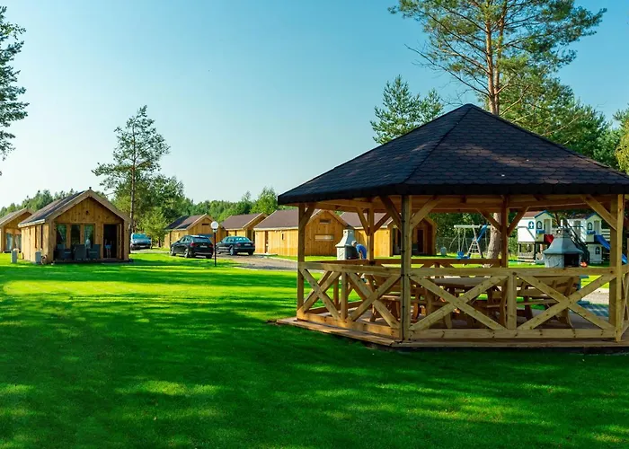 Lesna Osada Przy Suntago Park Üdülőpark Krzyzowka (Zyrardow)