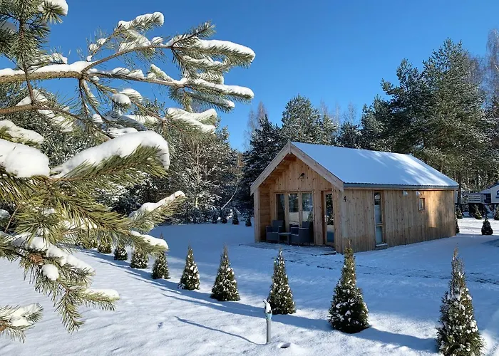 Lesna Osada Przy Suntago Park Üdülőpark Krzyzowka (Zyrardow)