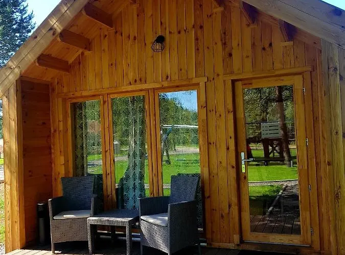 Lesna Osada Przy Suntago Park Üdülőpark Krzyzowka (Zyrardow)