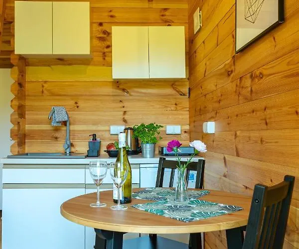 Lesna Osada Przy Suntago Park Üdülőpark *