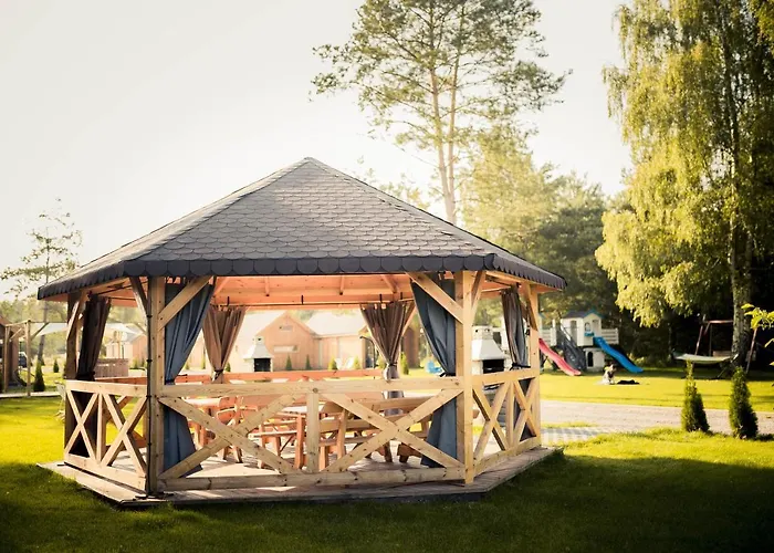 Lesna Osada Przy Suntago Park Krzyzowka (Zyrardow)