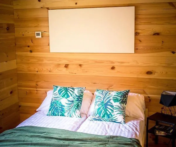 Lesna Osada Przy Suntago Park Holiday park Krzyzowka (Zyrardow)